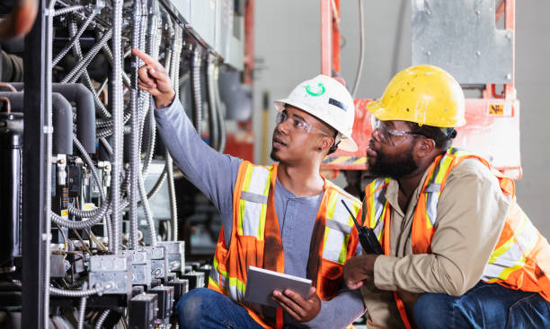 Best Electrician Near Me  in Earlimart, CA